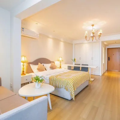 Qingdao AiKeDuo Seaview Apartment Отели рядом с достопримечательностью «Baden Village»