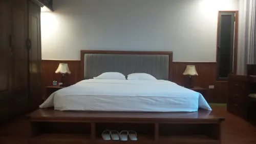 SAKURA BUILDING HOTEL & RESTAURAND