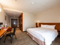 Jiuwu Hotel Hotels near Lotung