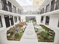 Anzhiruosu Homestay (Bagua City Scenic Area)