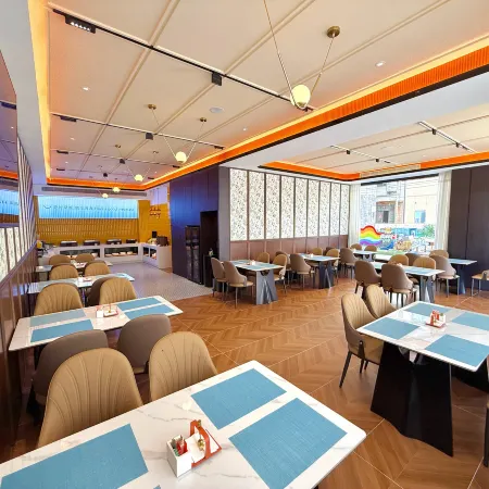 Jinfeng Seaview Hotel (Yangjiang Dongping Pearl Bay Branch)
