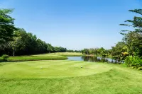 Hotel West Lakes Golf - С бассейном
