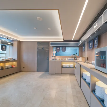 Hanting Hotel (Shengzhou Xinchang Station Branch)