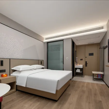 Baiman Hotel (Ganzi Batang 318 National Highway Branch)
