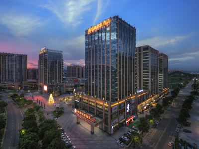 Venus Royal Hotel （Wuzhou Railway Station Meiguihu Park Branch）