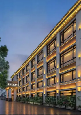 Dingfeng Yunjing Hotel (Zhoushan Bus Passenger Transport Center Dinghai Baolong Tiandi) - Gym