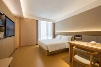 Landuo Hotel (Huayuan Branch, Tianjin Olympic Sports Center) - Mountain view