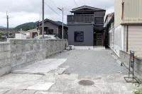 Spacious modern Japanese home, 3 min to JR Nikko - Villas