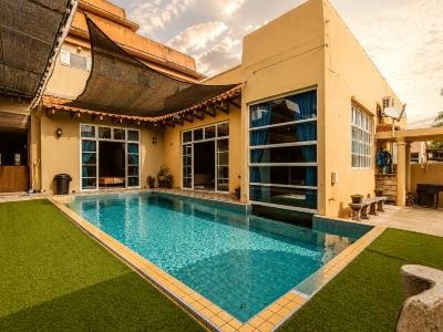 Batu Pahat Santalia Villa 4BR 12pax Private Pool