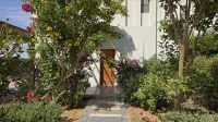 Shedwan corner townhouse, lagoon & sunset views - Mountain view