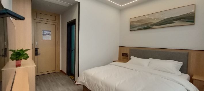 Junyuan Hotel Hotels in Yilong