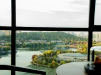 Xuzhou Golden Tulip Hotel - Mountain view