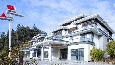 Yingbin Hotel Hotels near Jinggang Zhumao Join Forces Square