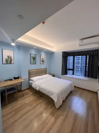 Yipin Xiaozhu Apartment (Jiangmen High-speed Railway Station Wanda Branch)