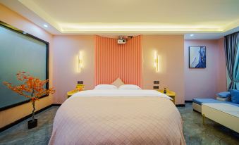 First encounter·Meisu Cyhotel