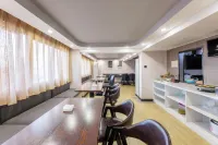 Thank Inn Hotel (Xianning Tongshan Government Square Passenger Terminal Store) Hotel di Tongshan