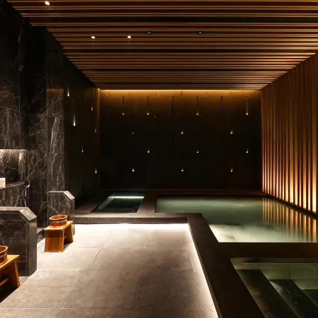 SILQ Hotel & Residence