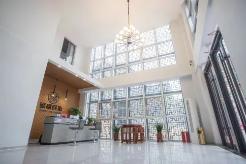 Shuotong Hostel
