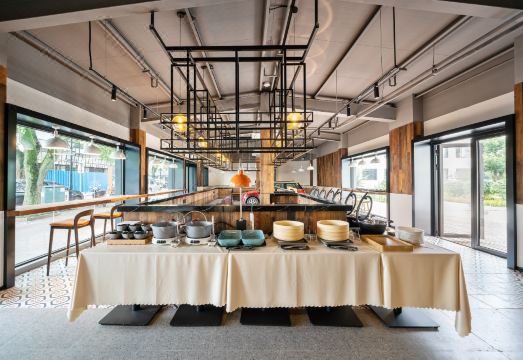 3. 상하이 펑징 고..