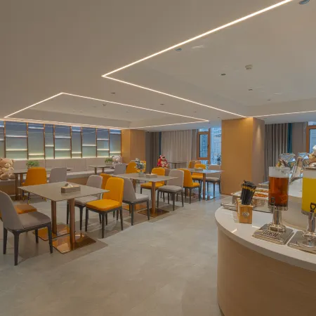 Fuyang Jia Centennium Hotel (Detailong Road)