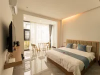 Yangshuo yueli B&B Hotels near Xianggong Mountain