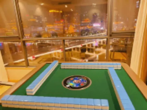 โรงแรมเวียนนา (สถานีขนส่งหลงเซิง) โรงแรมในหลงเซิง