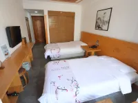 Wannian Chun Yixiang Rensheng Hotel (Dandong Station) Hotéis em Dandong