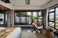 Lijiang Old Town Chunshi·Zhiyi Guan Ancient Town Panoramic B&B