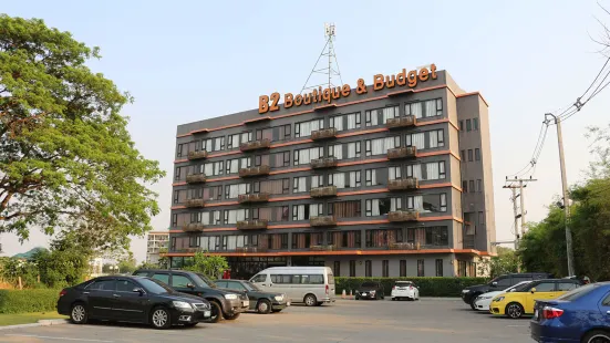 B2 Mahidol Boutique & Budget Hotel