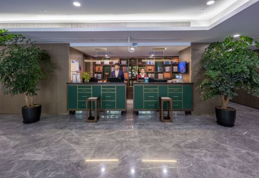 3. 홍거 서비스 아..