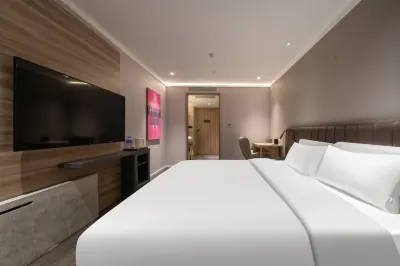 Huating Hotel Hotels near Marc O’Polo (Xihongmen Shopping Center)