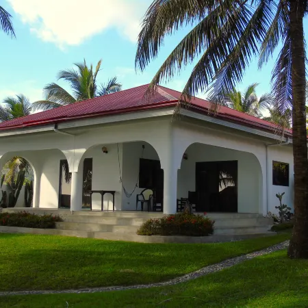 Phaidon Beach Resort