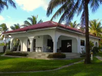 Phaidon Beach Resort Hotel di Pandan