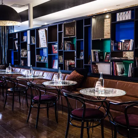 Peppers Gallery Hotel Canberra