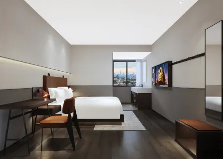 Merica Hotel Отели рядом с достопримечательностью «CH8 Livehouse (Wanmei)»