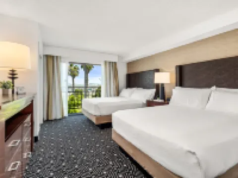 Embassy Suites by Hilton Los Angeles International Airport South Hotels in El Segundo