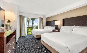 Embassy Suites by Hilton Los Angeles International Airport South