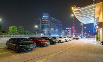 Suoxiang Xinyue Hotel (Liaobu Wanrun Plaza)