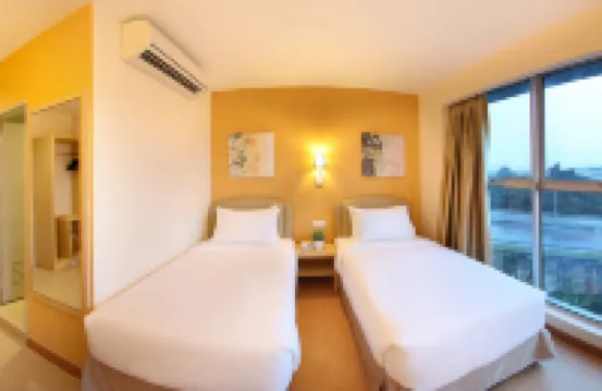 Hotel Min Cott Hotels near Mega Star Arena