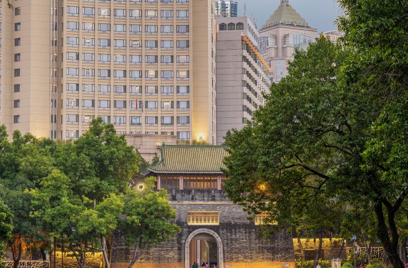 Yuexiu Hotel Guangzhou, Curio Collection by Hilton