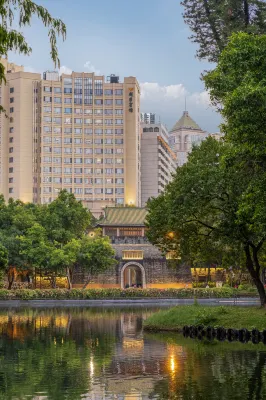 Yuexiu Hotel Guangzhou, Curio Collection by Hilton Các khách sạn ở Quảng Châu