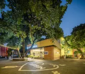 Beisu Hotel Hotels near Gymnasium of Chongqing Normal University