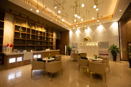 Zhongwei Qigua Light Luxury Hotel - 2-Star