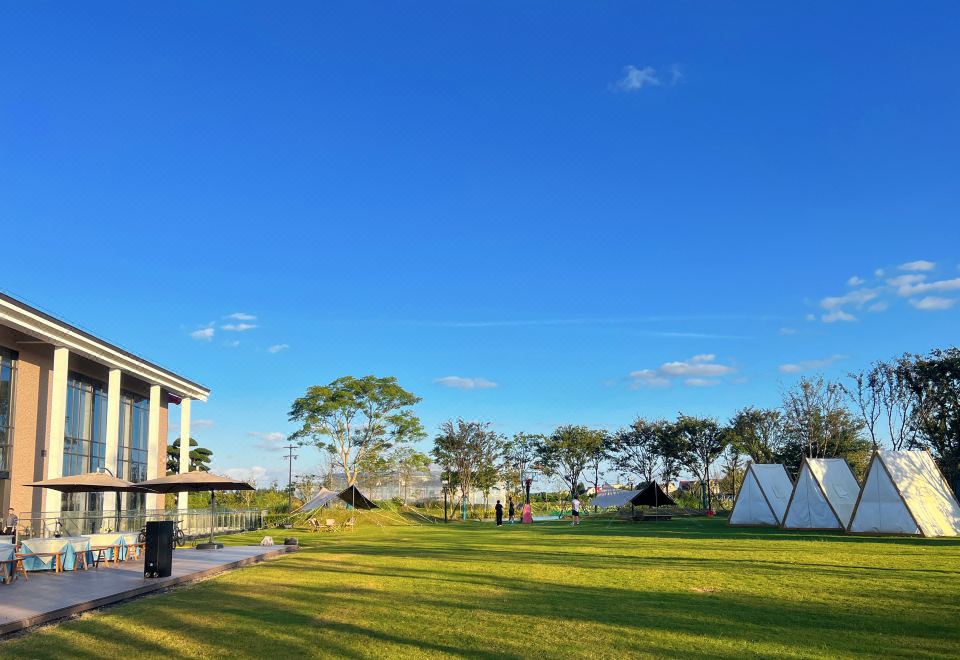 Shanghal 0xygen land Resort Villa의 외관 전경