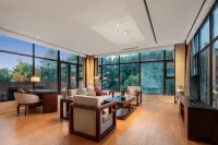 Xinhua Haiyi Qushangyuan Hotel