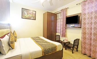 Airport Hotel Redstone