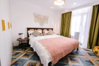 Capricorn Youth Hostel (Jiangjunshan International Ski Resort)