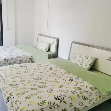 Yangchun Xianghong Apartment