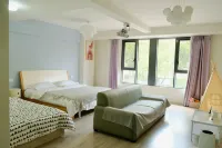Xichang Fengqing B&B (Qionghai Wetland Park) Hotels in Laohaiting Yuese Scenic Area