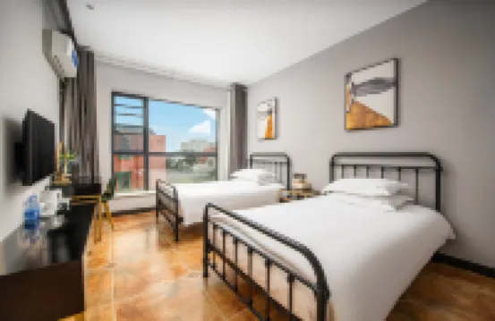 Bo'an Boutique Chaosu Hotel